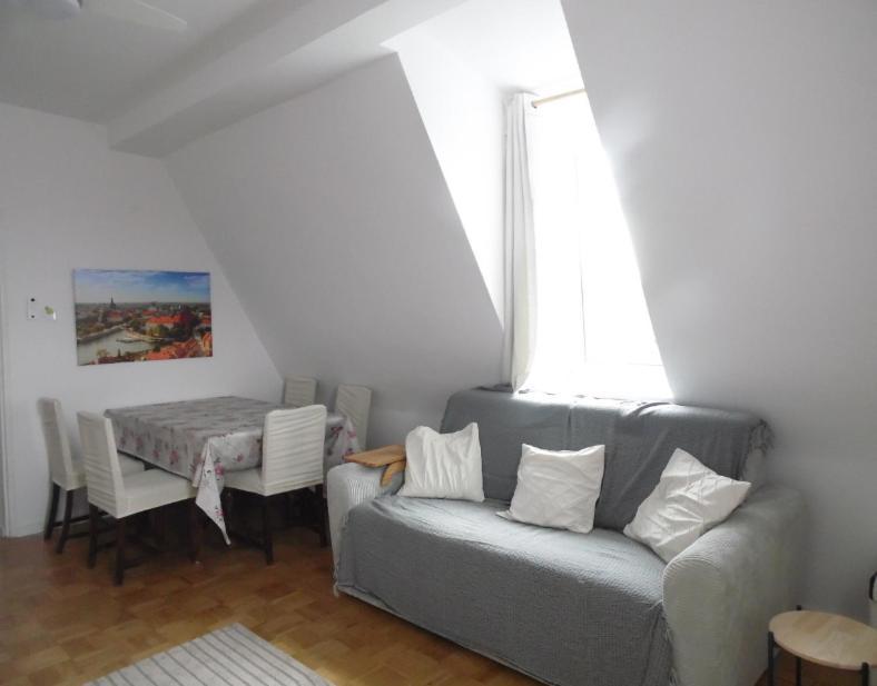 Apartment Mezzanine *